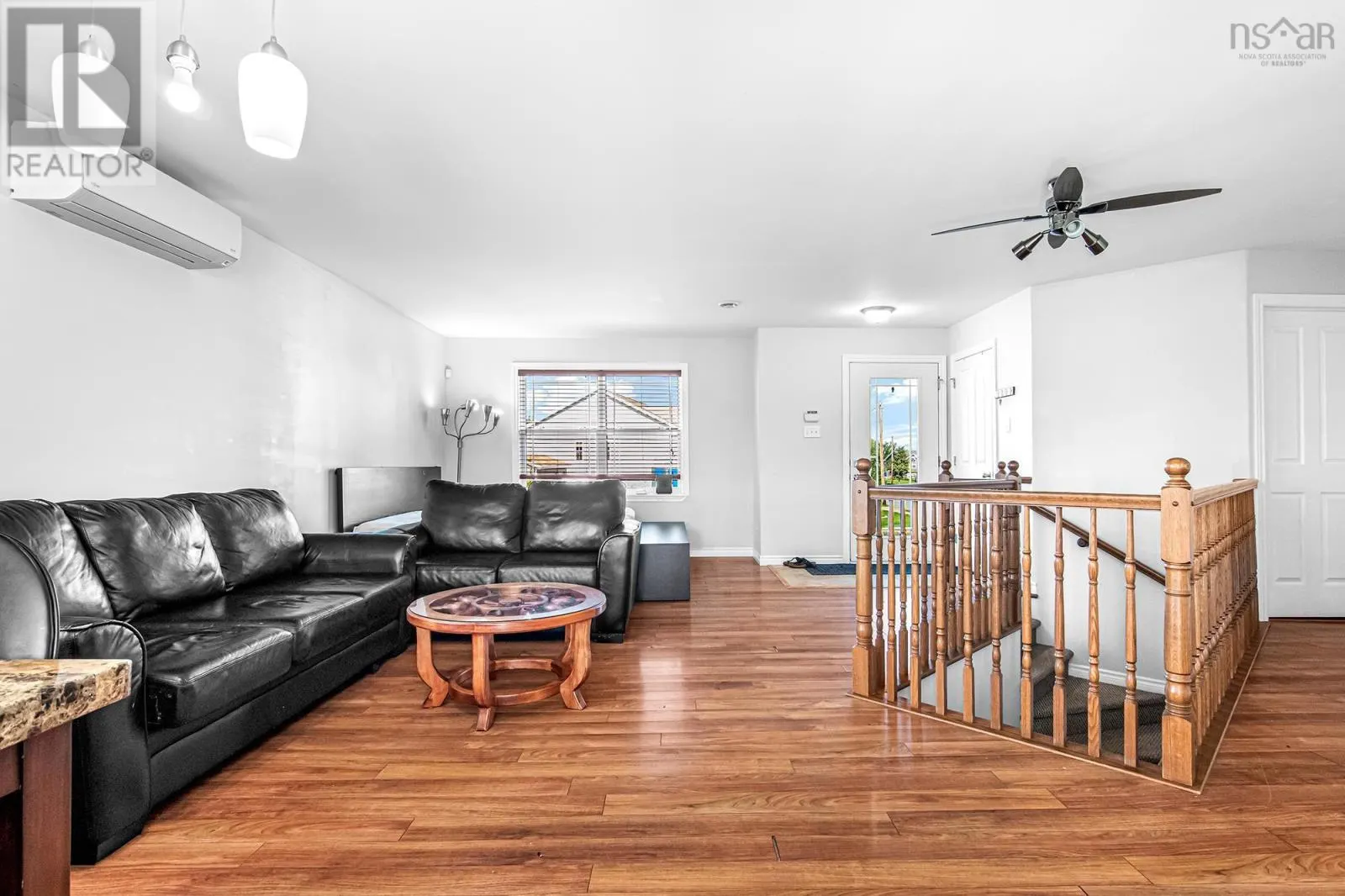 4 Takouhie Court