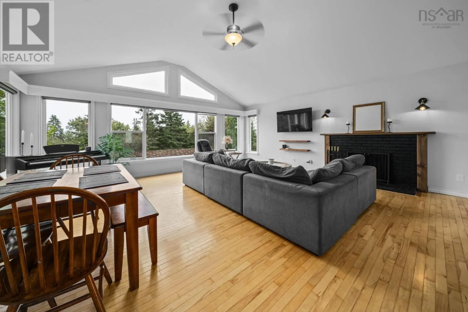 58 Oceanlea Drive