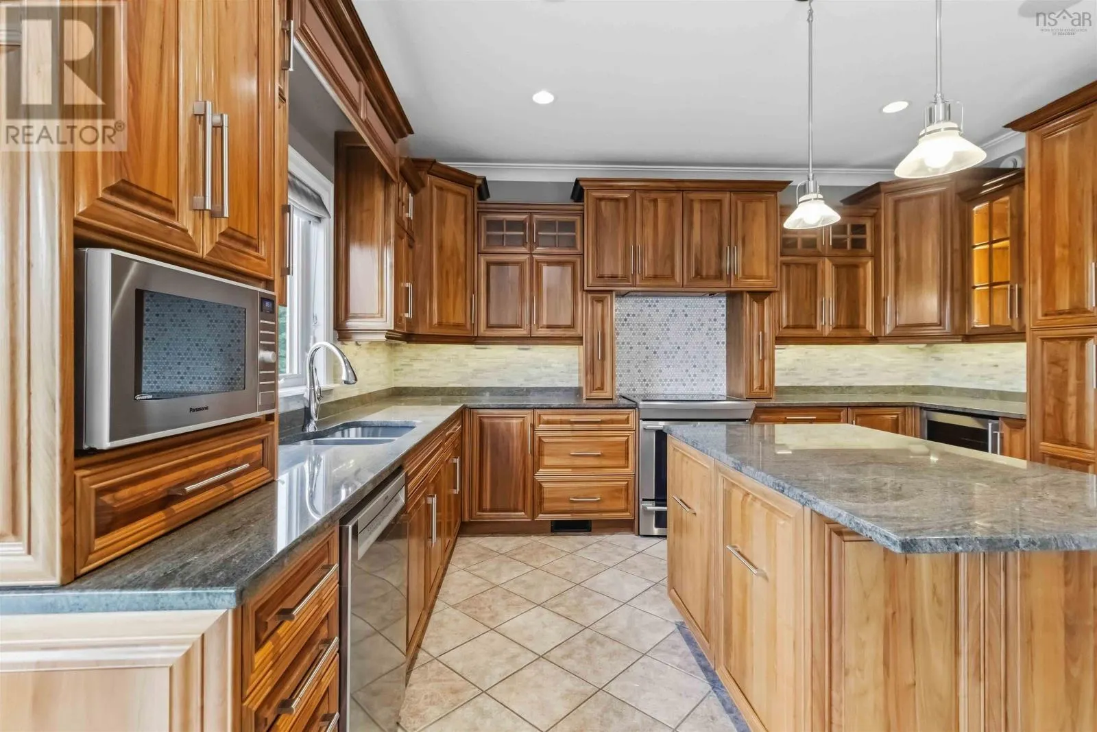 118 Summer Field Way