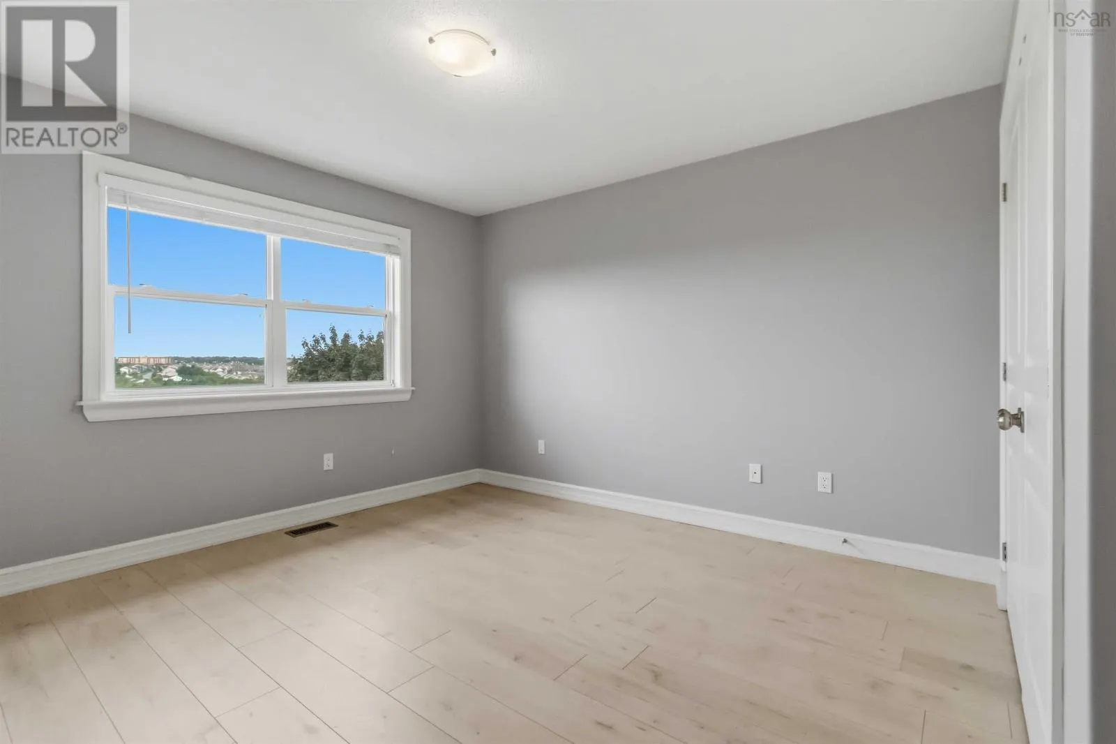 118 Summer Field Way