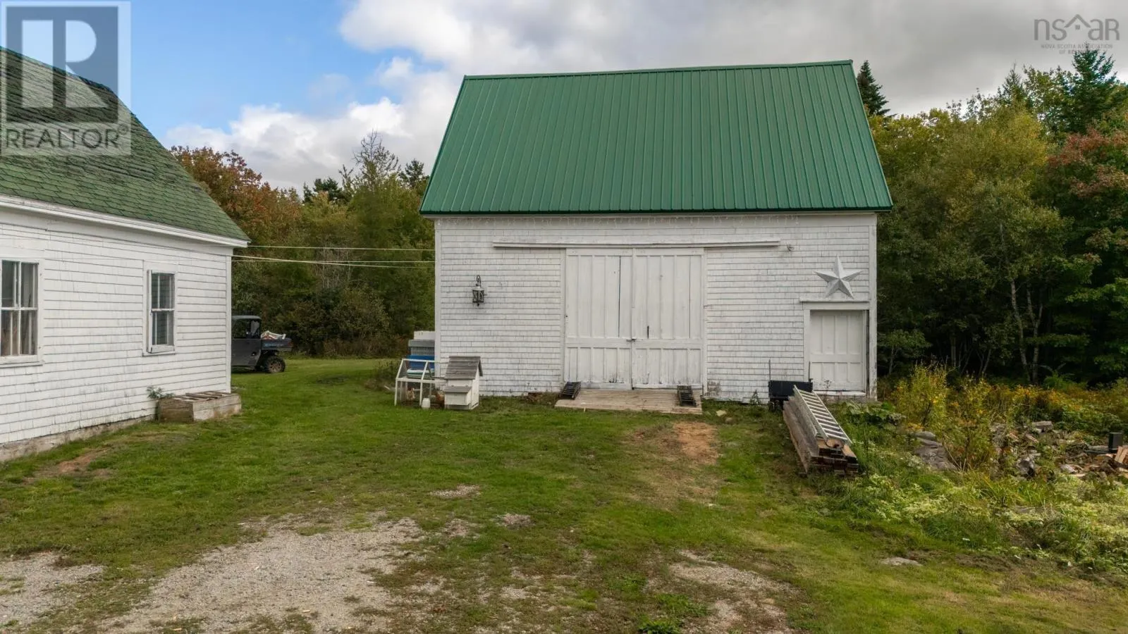 163 Belleville Road