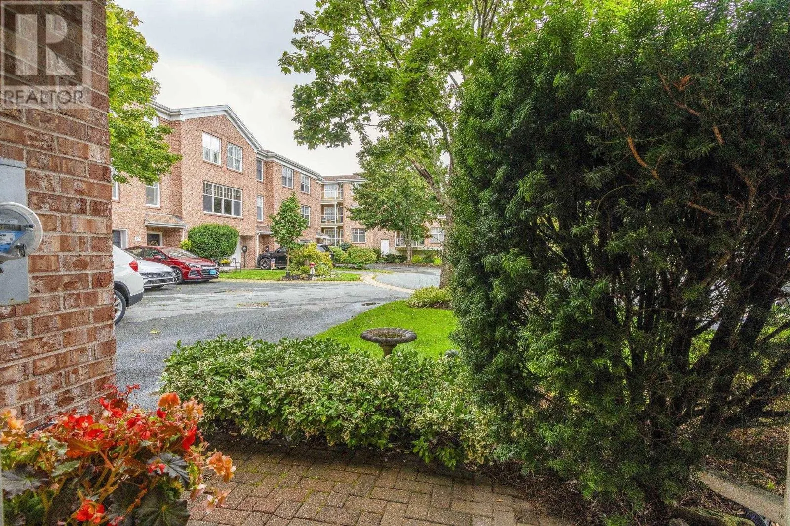 5 Arthur Lismer Court