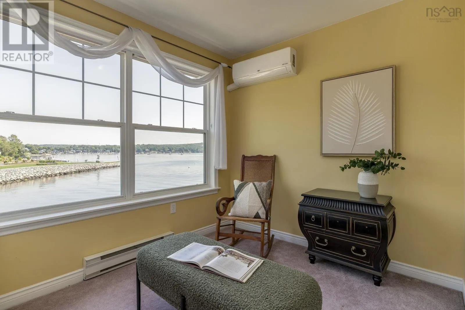5 Arthur Lismer Court