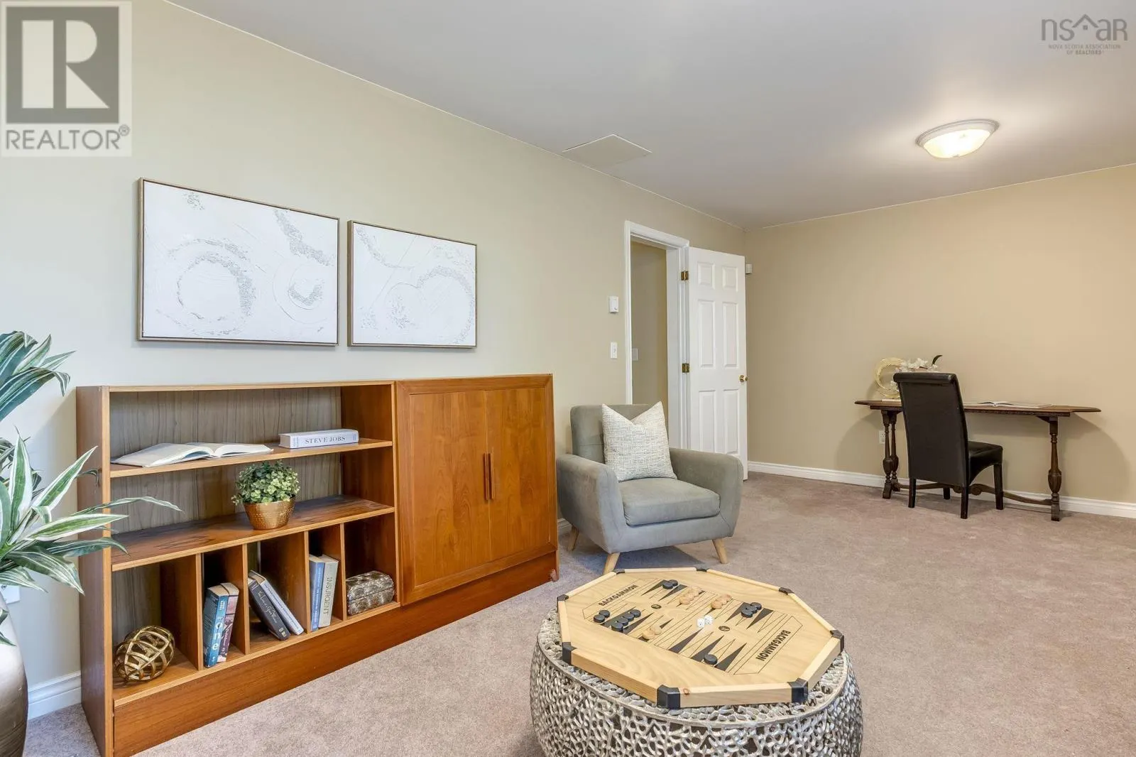 5 Arthur Lismer Court