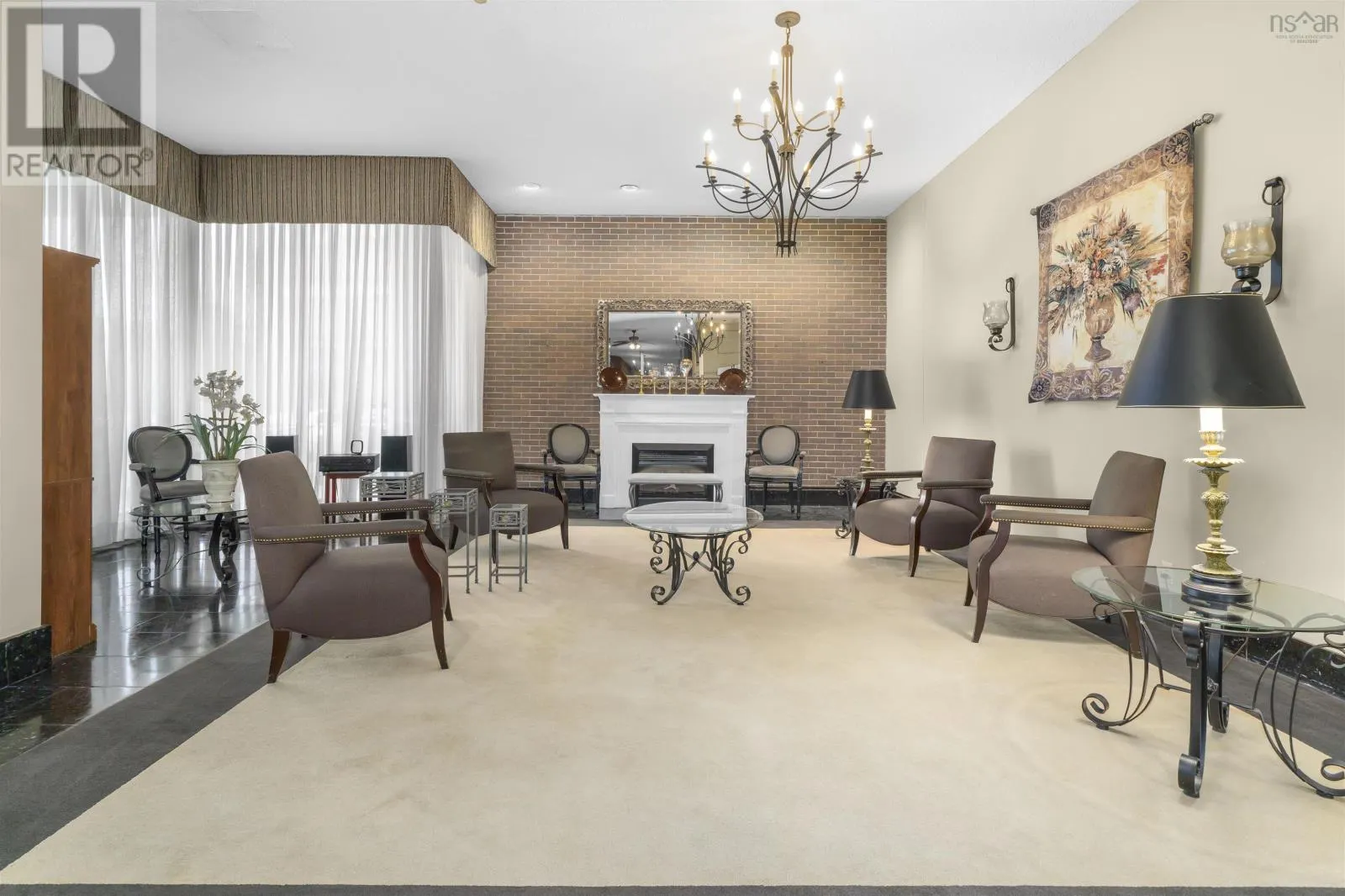 PH101 5959 Spring Garden Road