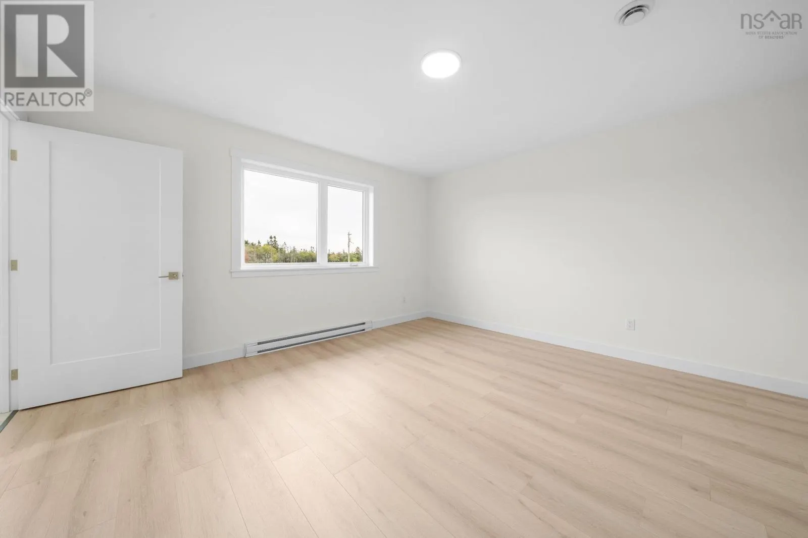 32 Berm Street