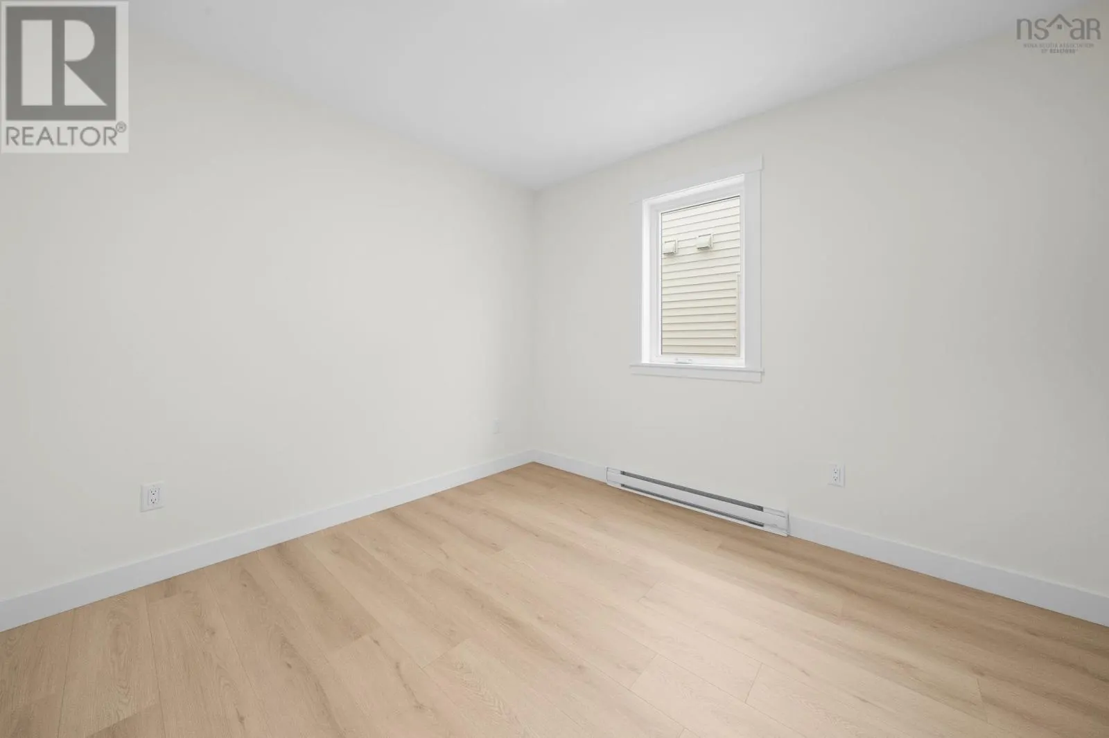 32 Berm Street