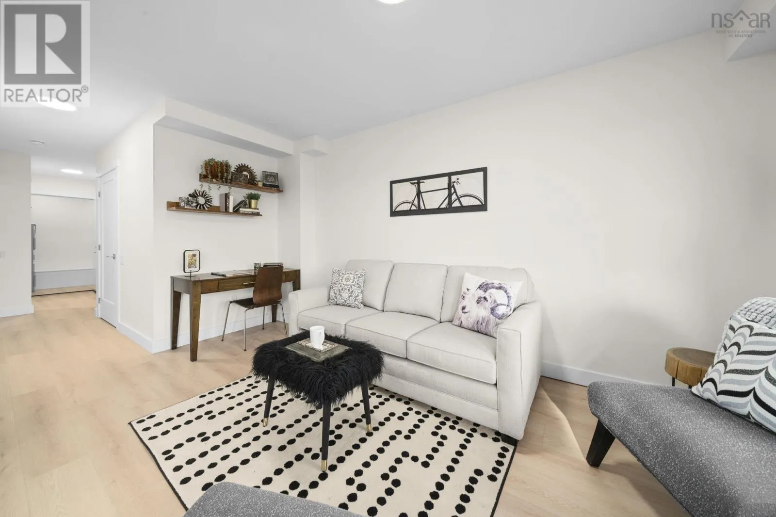32 Berm Street
