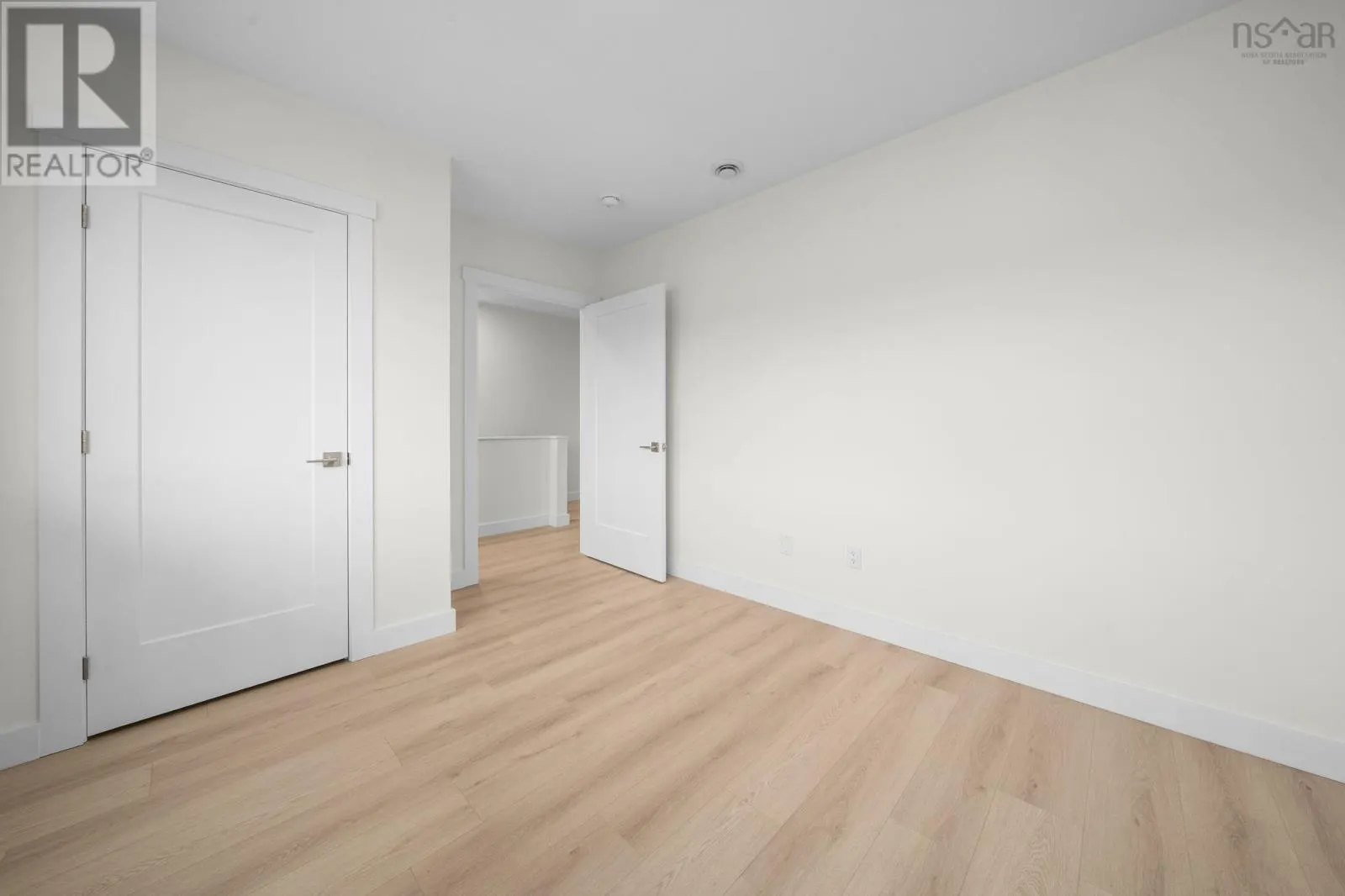 32 Berm Street