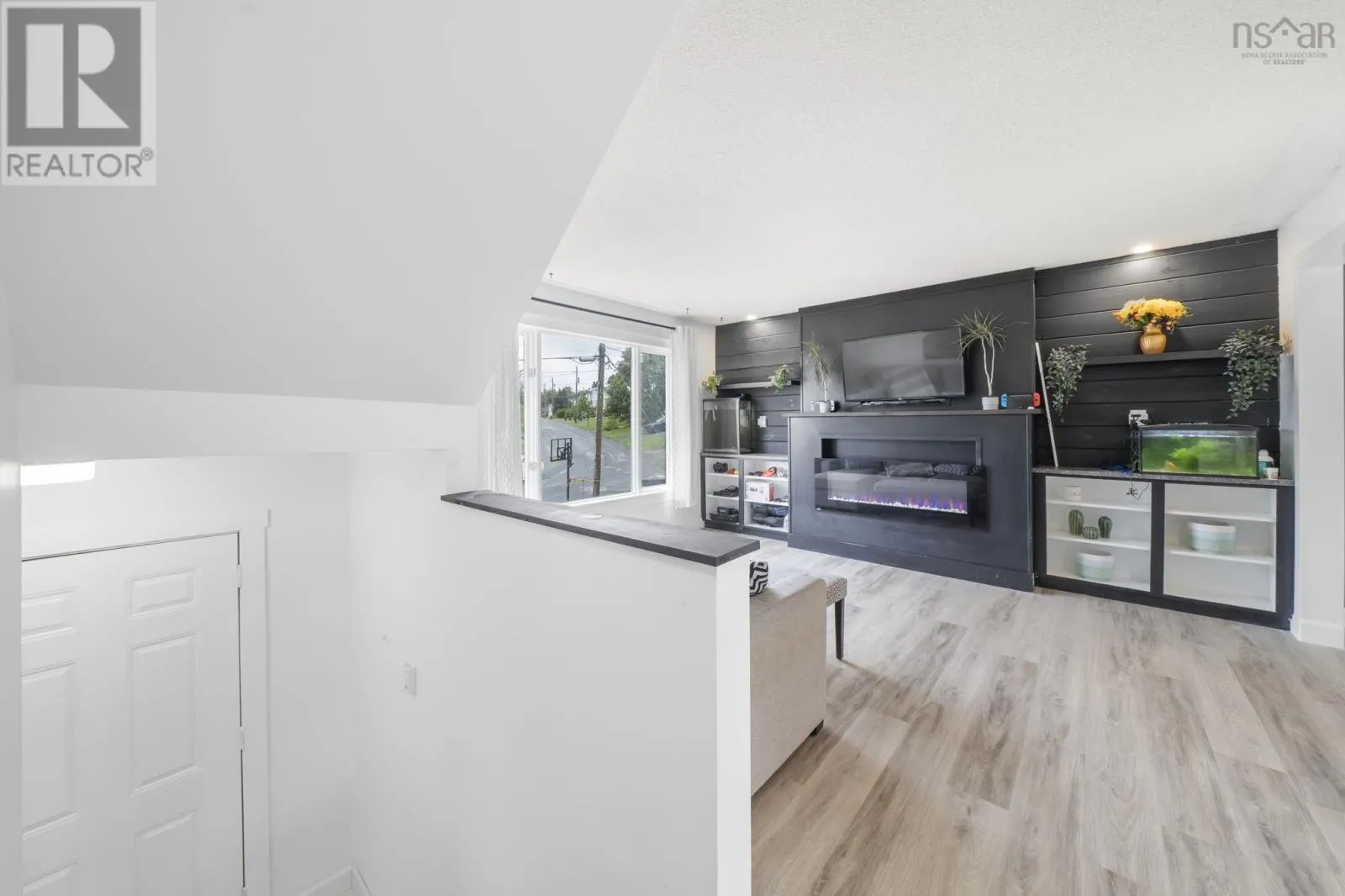 114 Romkey Drive