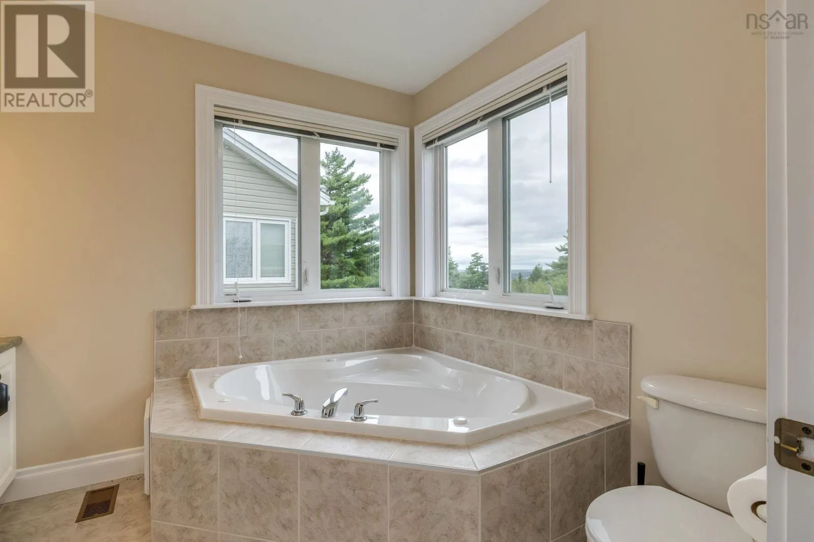 33 Haystead Ridge