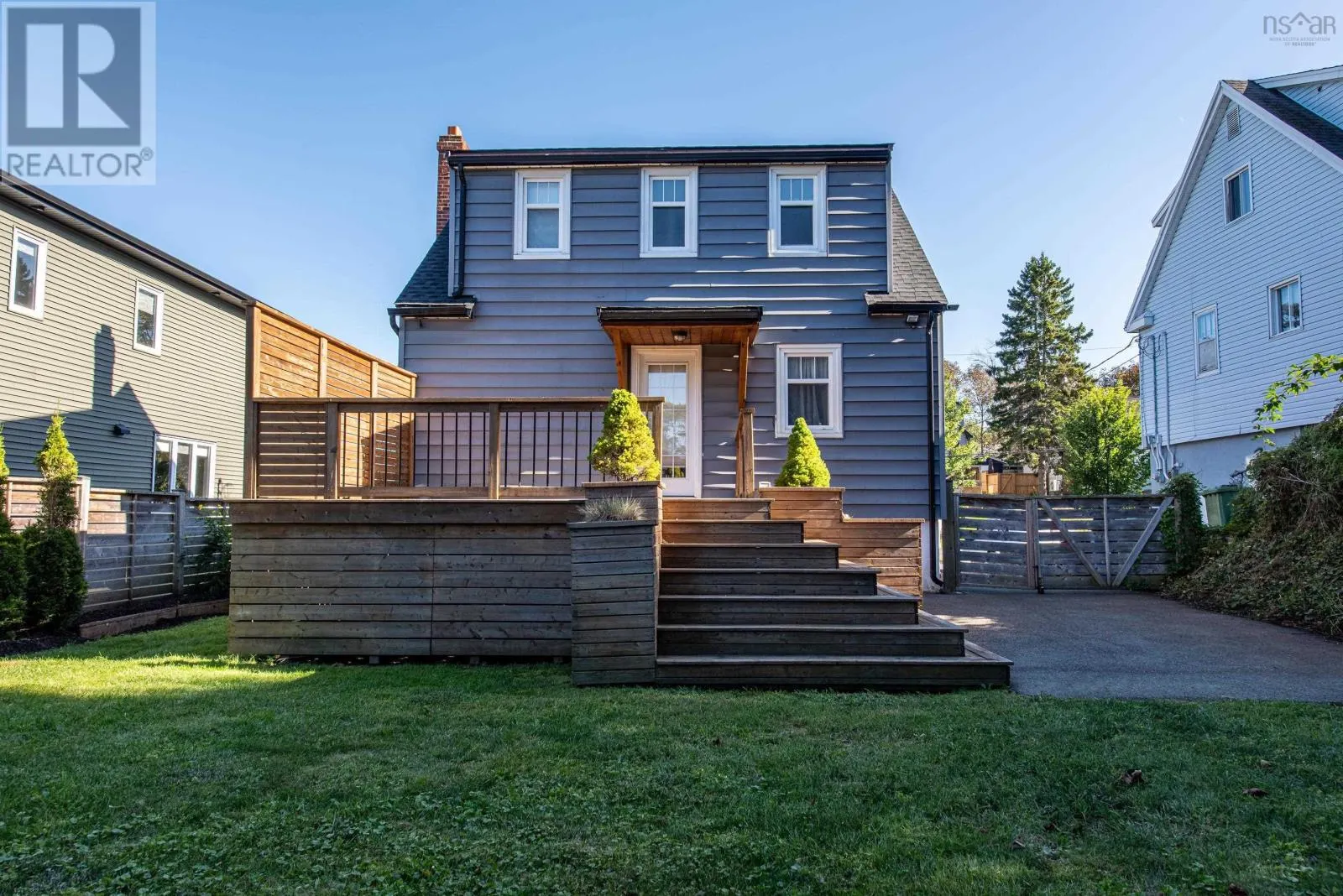 15 Central Avenue