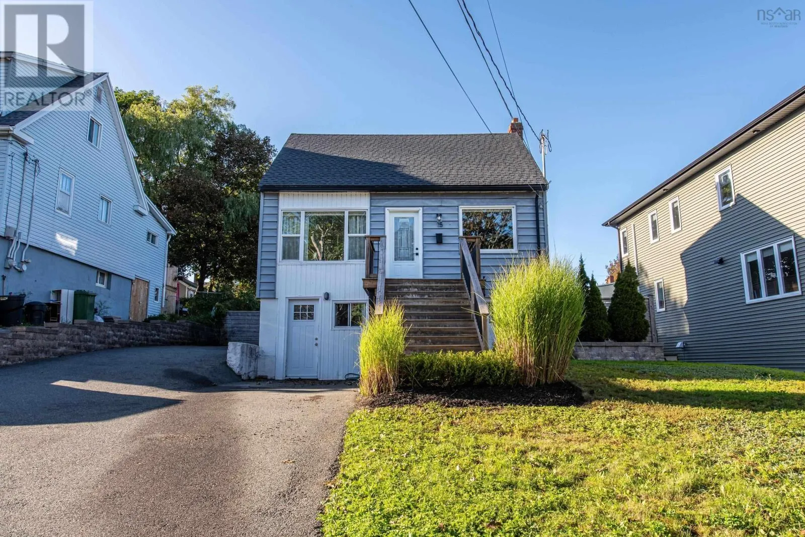 15 Central Avenue