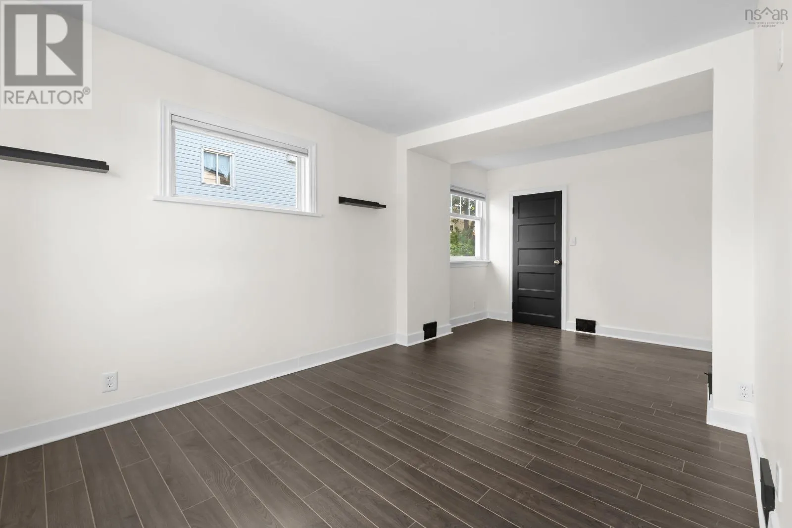 15 Central Avenue