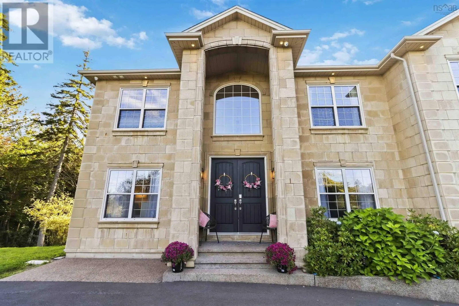 61 Colins Road