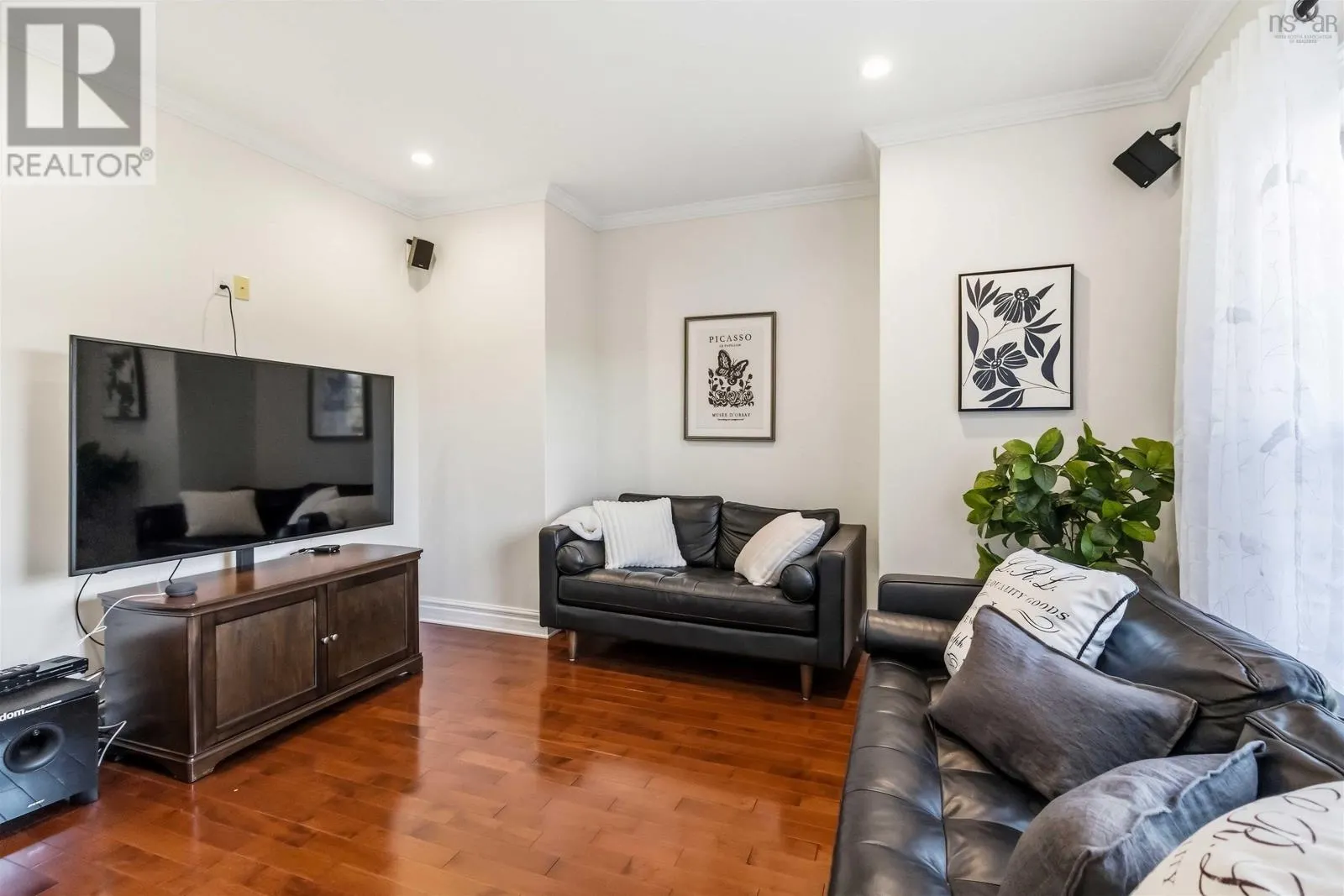 61 Colins Road