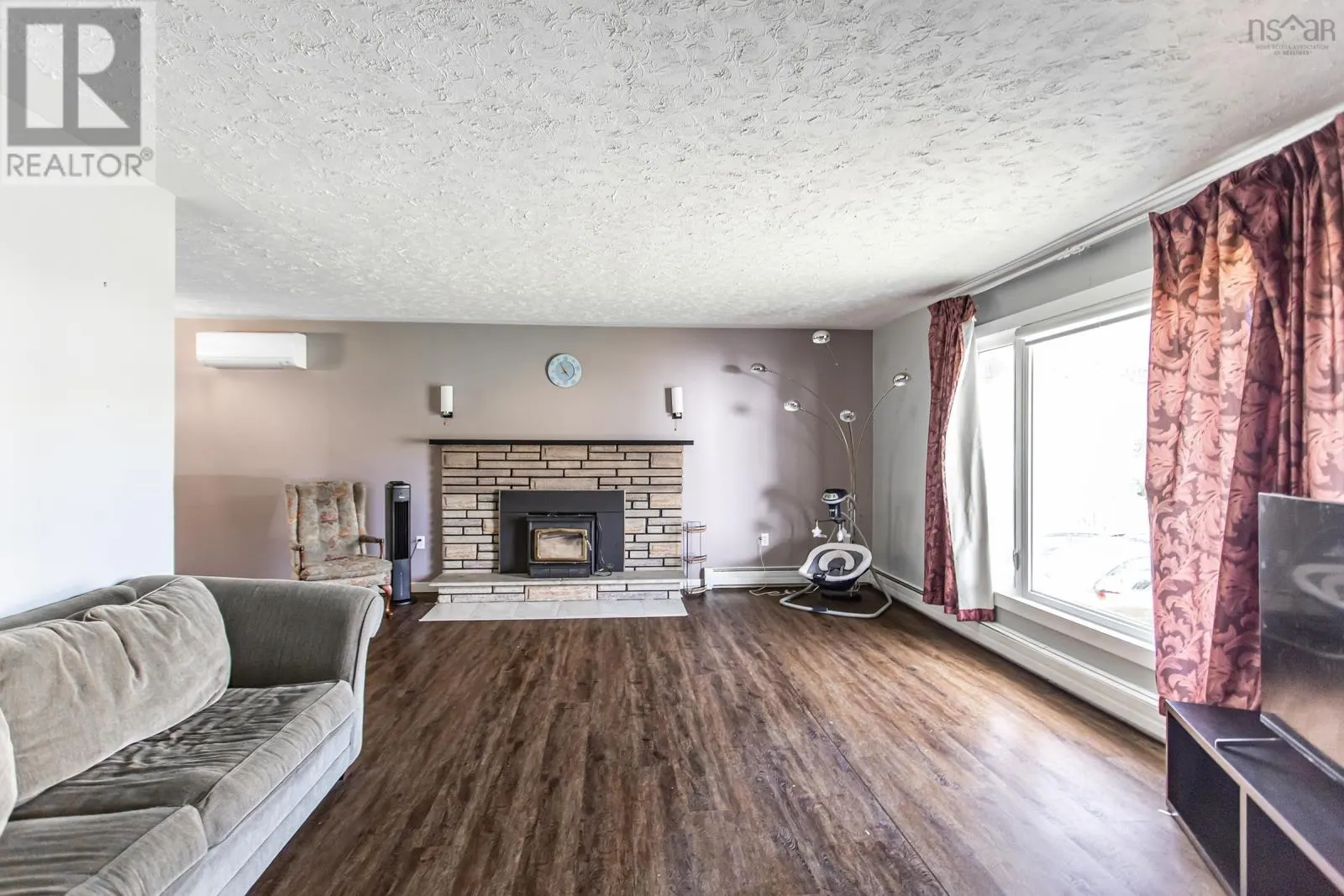 2 McKenzie Drive
