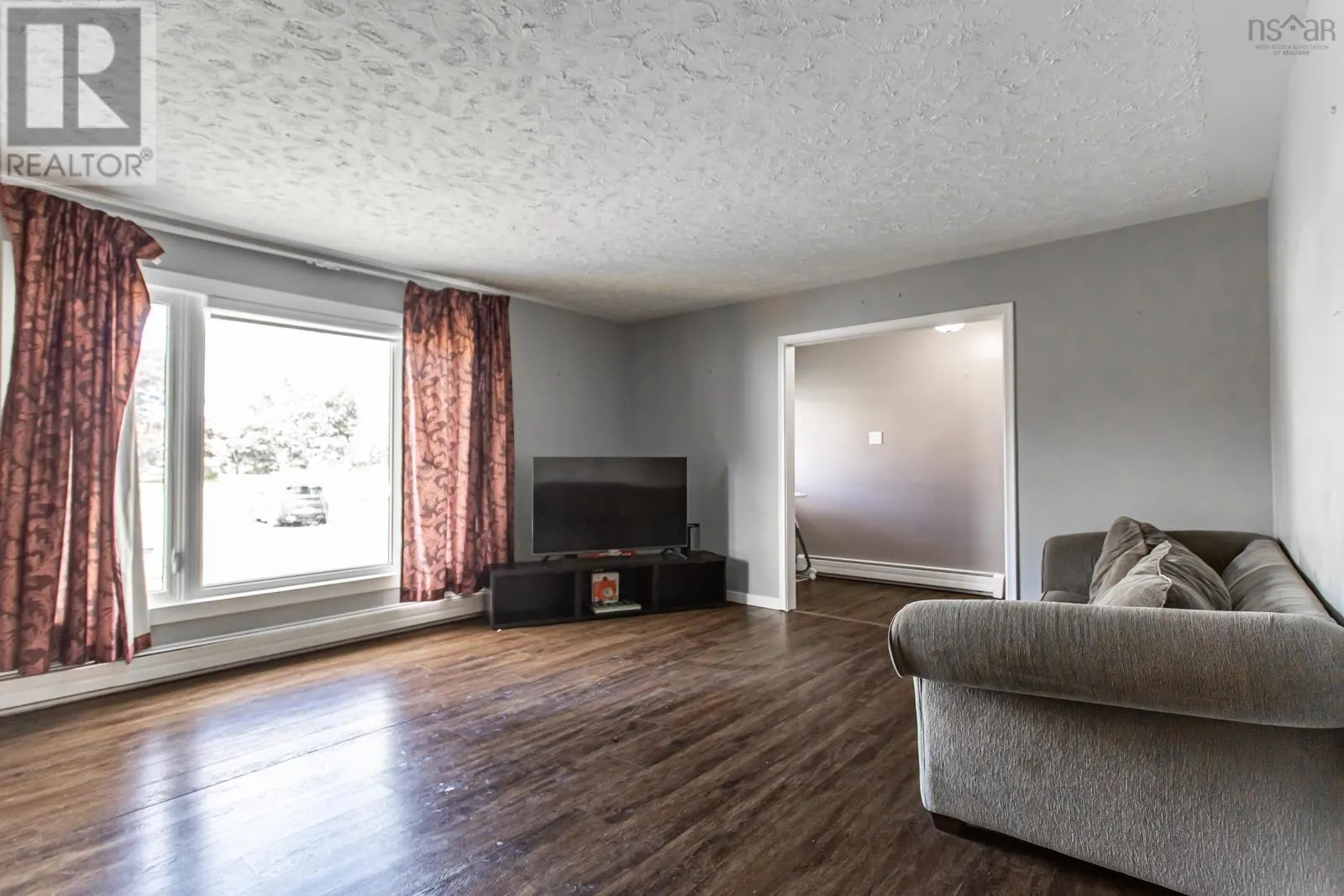 2 McKenzie Drive