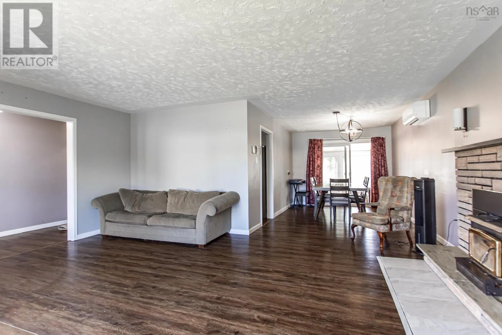 2 McKenzie Drive