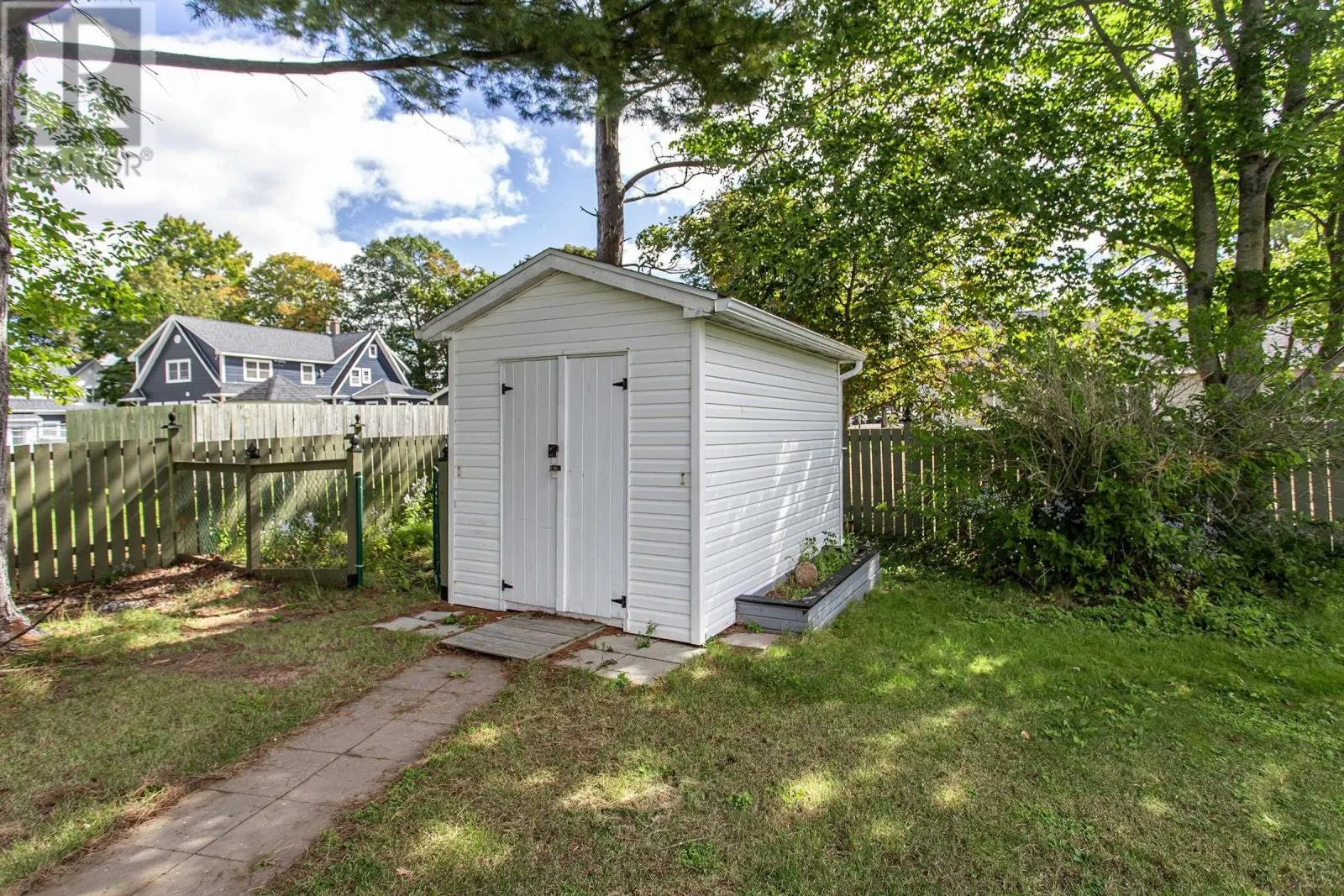 2 McKenzie Drive