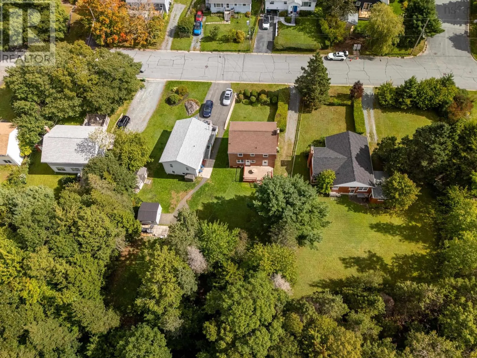44 Locks Road