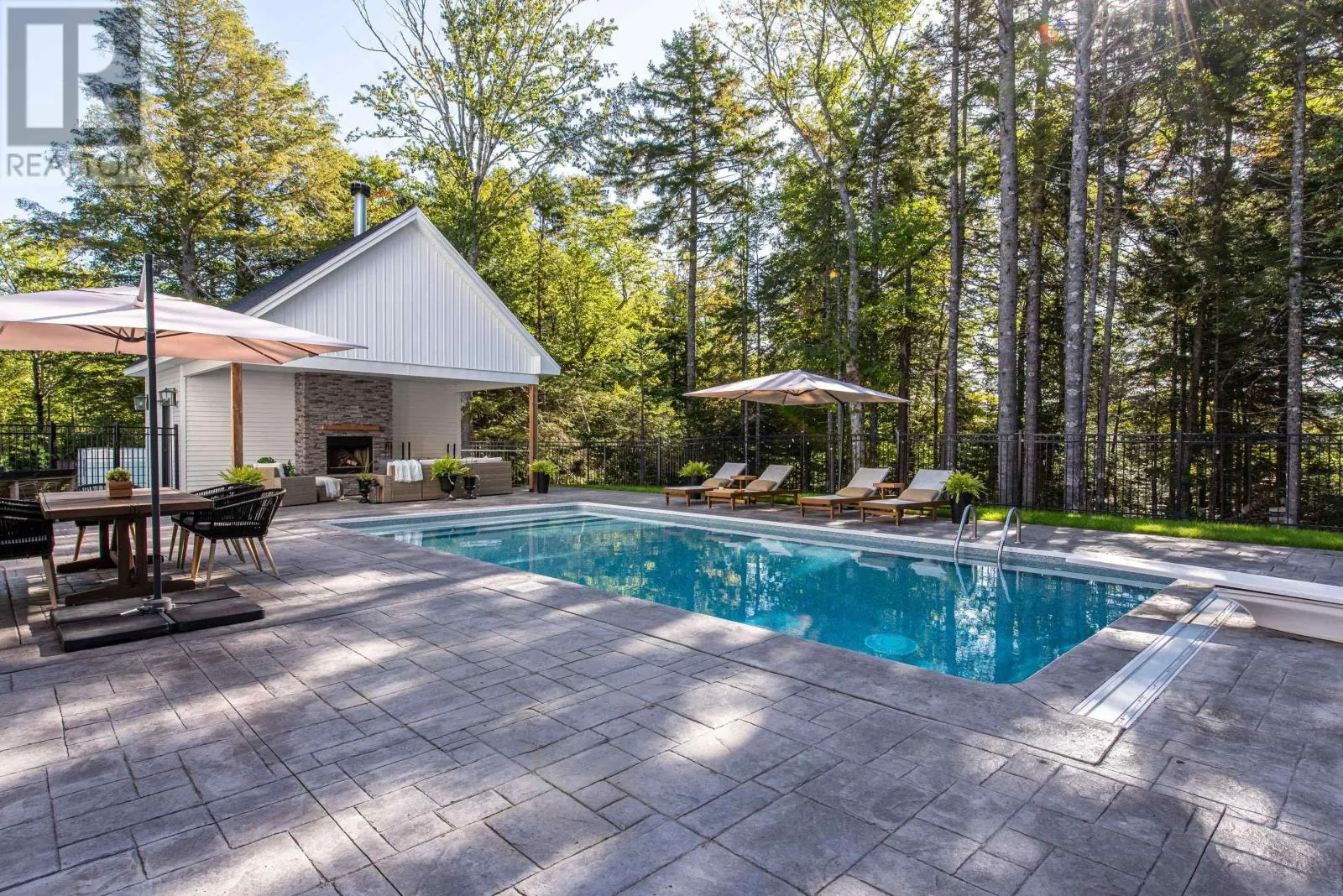403 Heddas Way