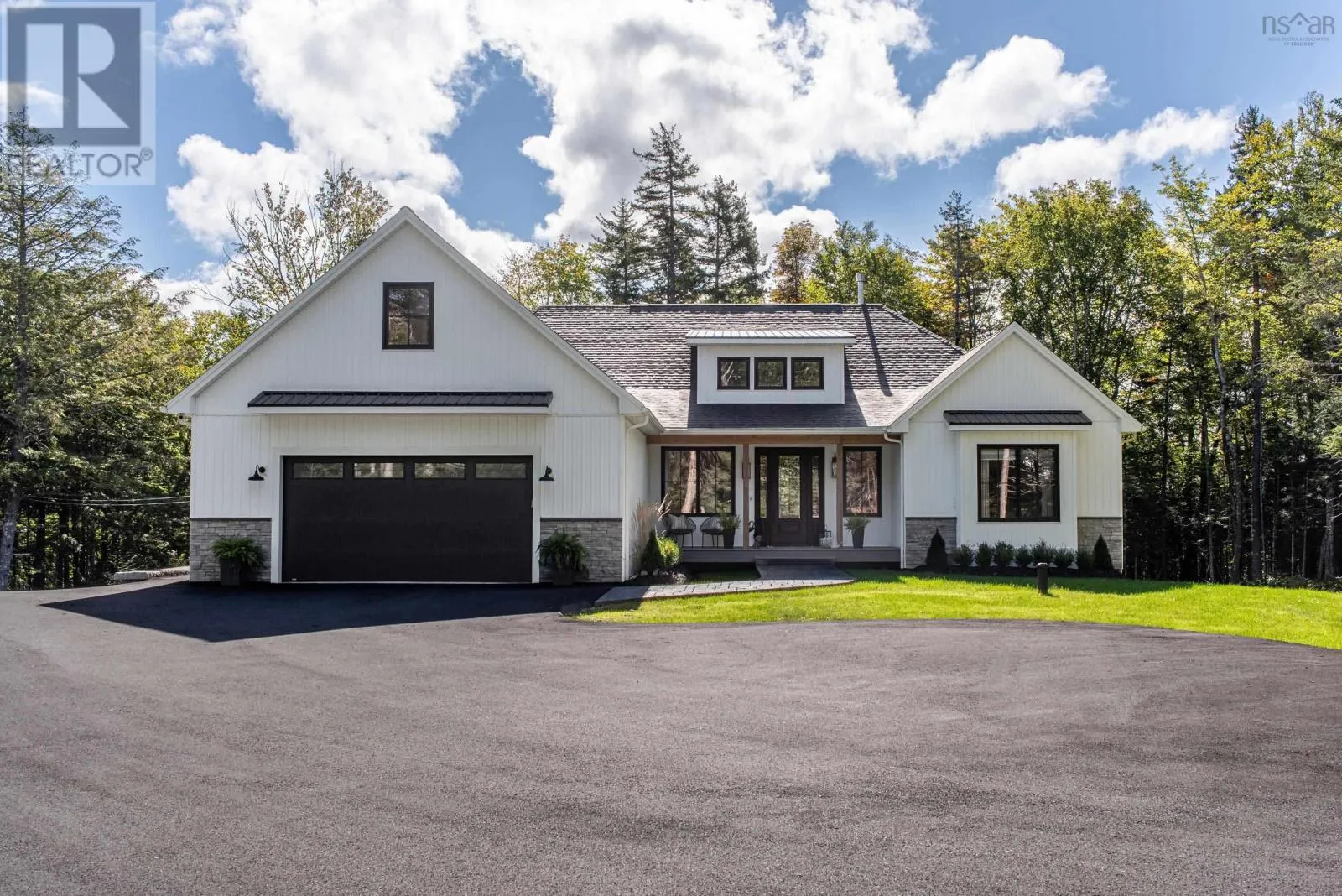 403 Heddas Way