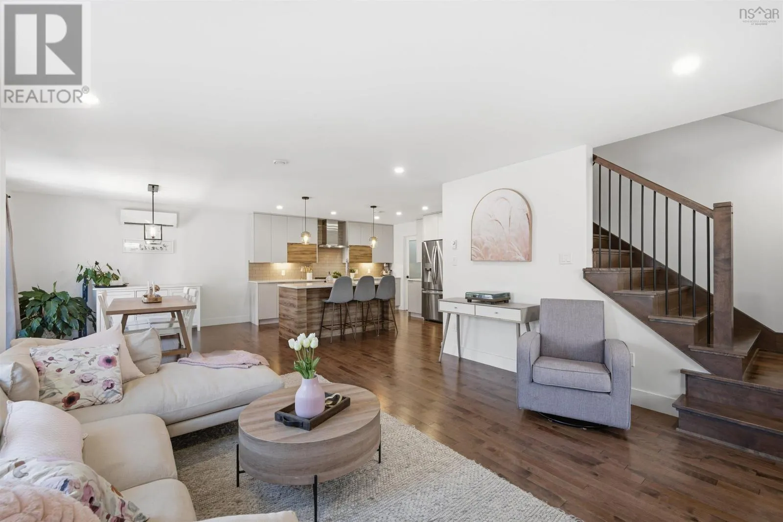 40 Innsbrook Way