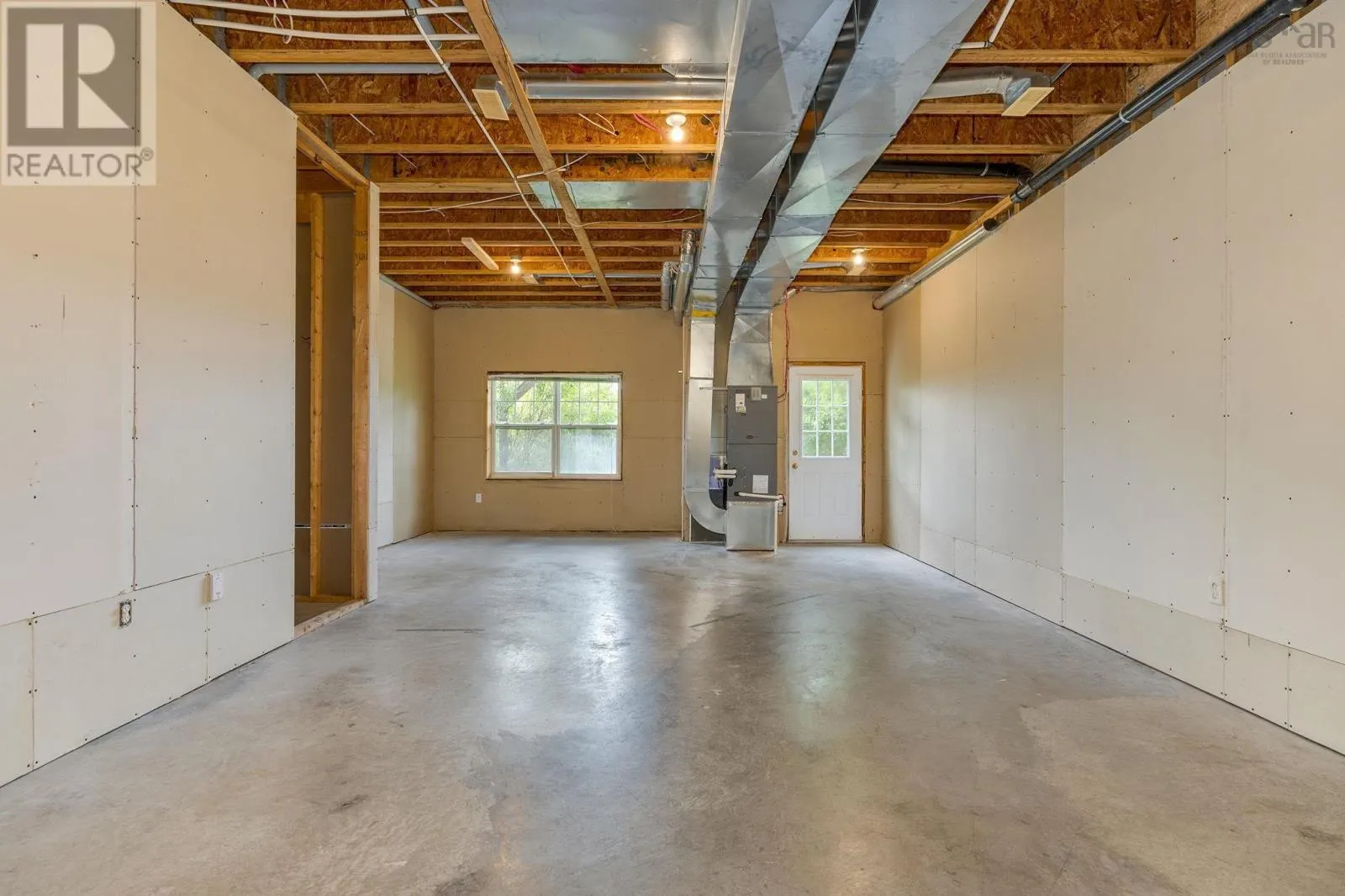 3804 Memorial Drive
