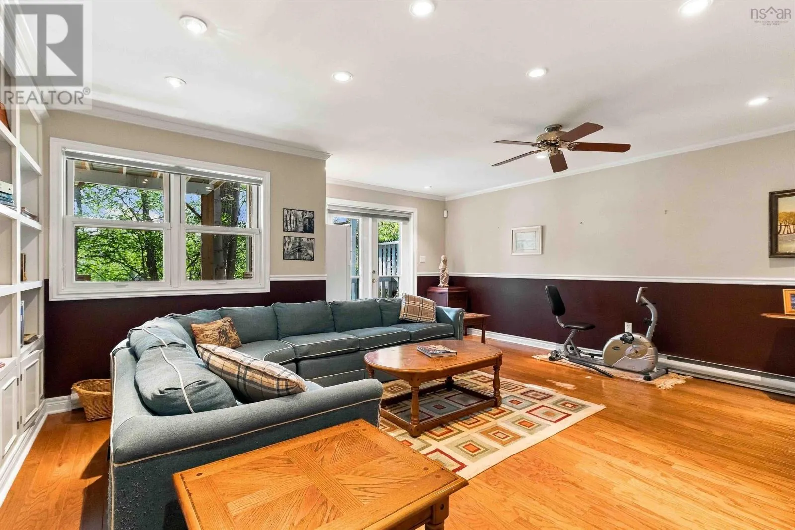 242 Spinnaker Drive