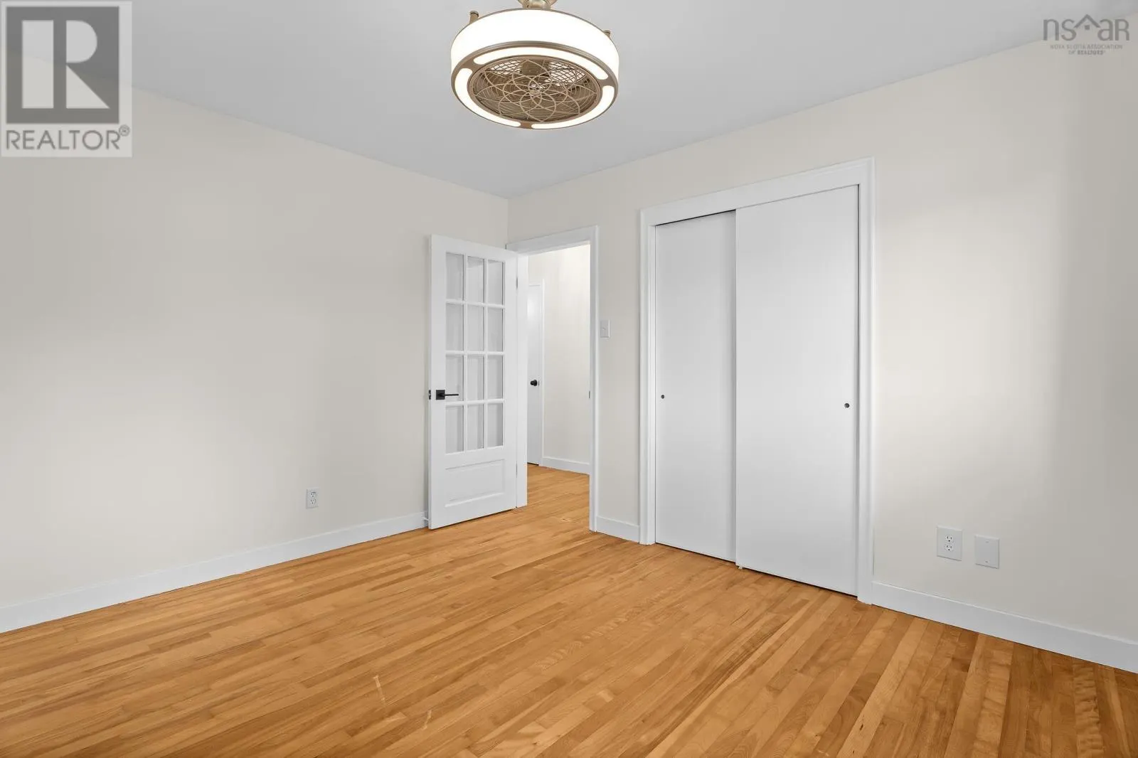 9 Brookhouse Road