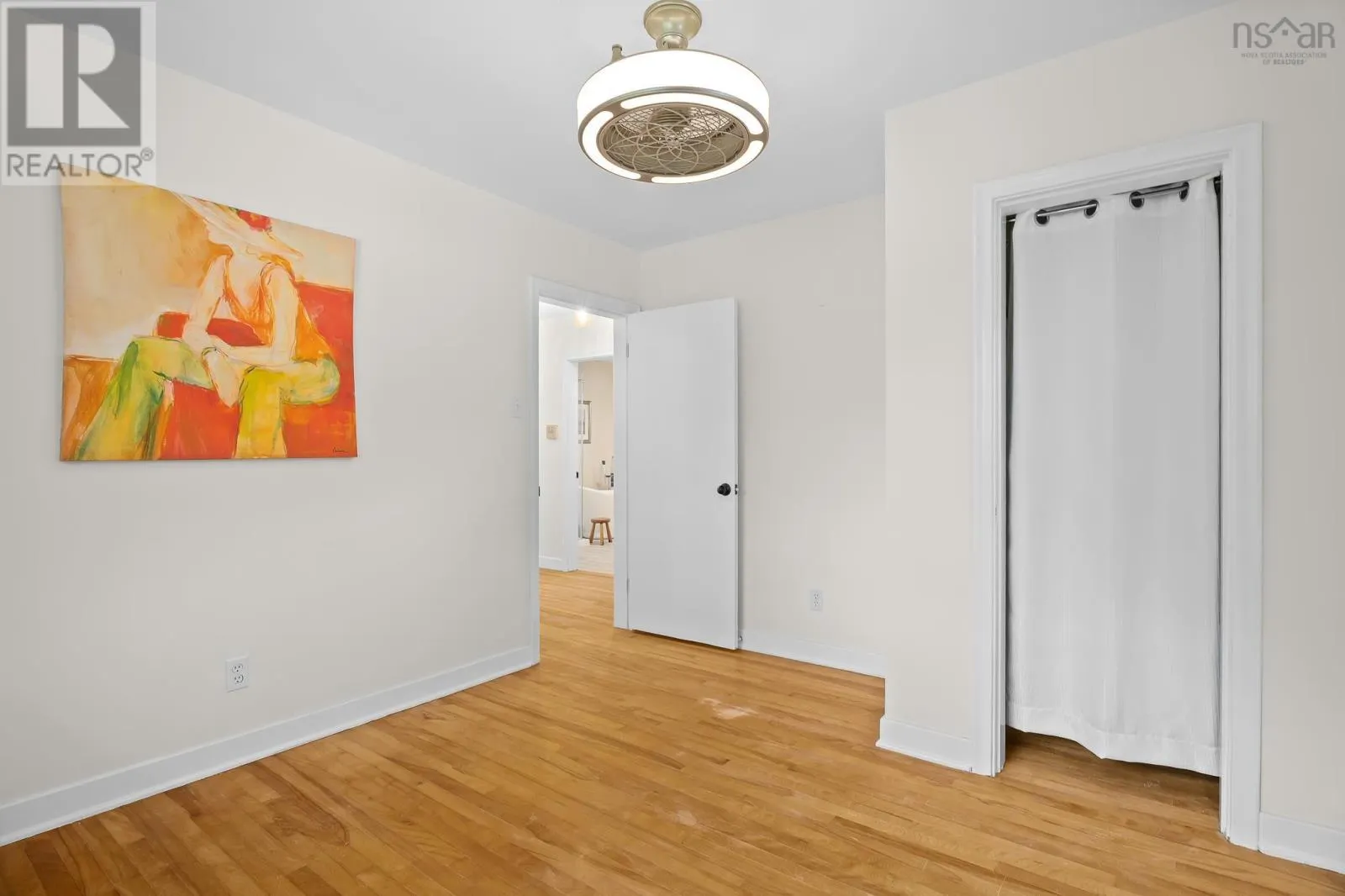 9 Brookhouse Road