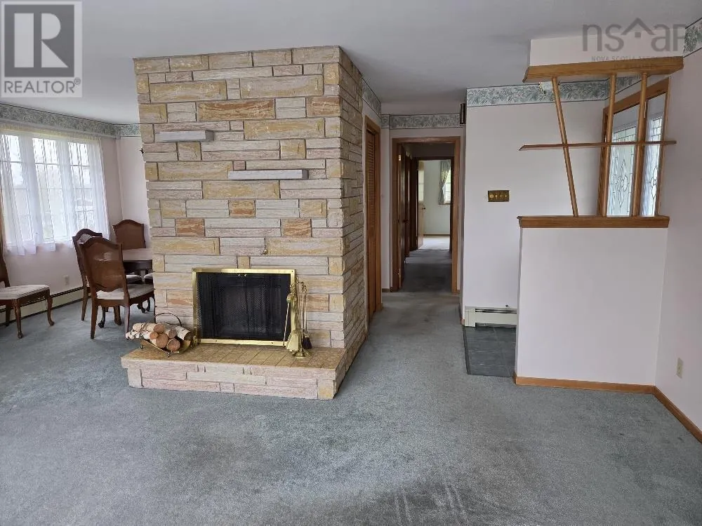 351 Pleasant St