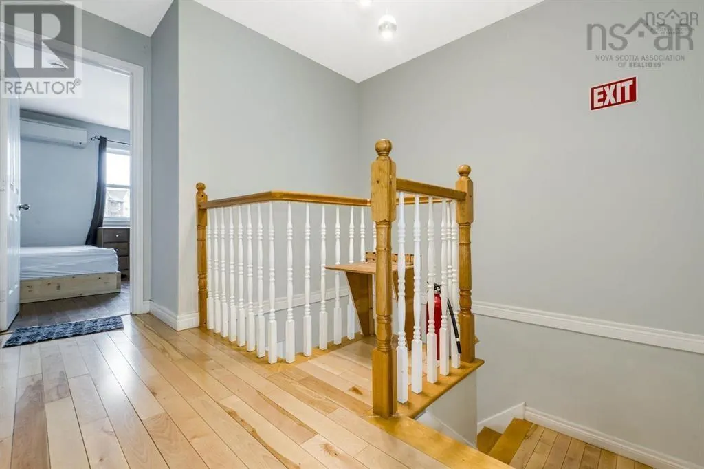 16 Prestwick Close