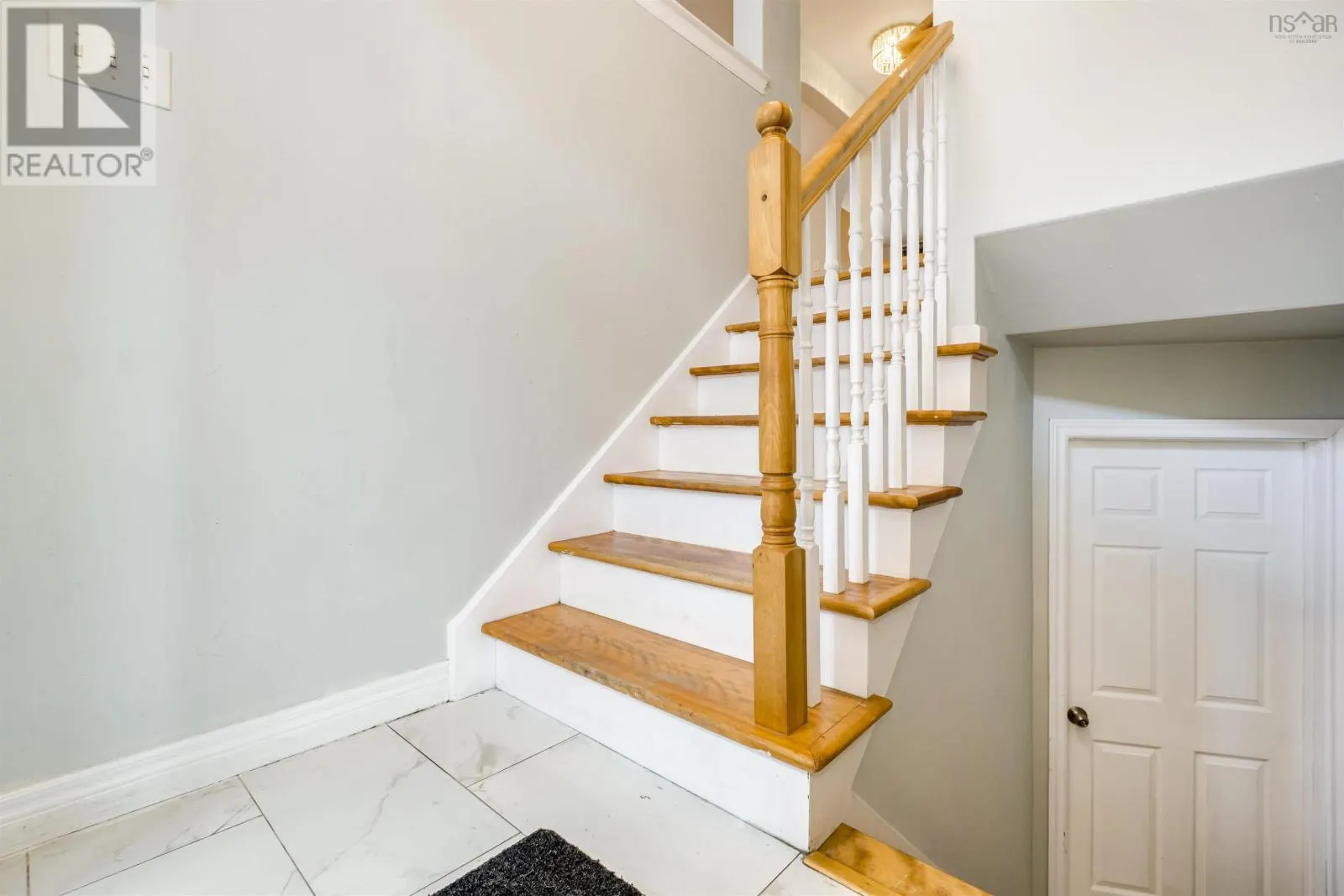16 Prestwick Close