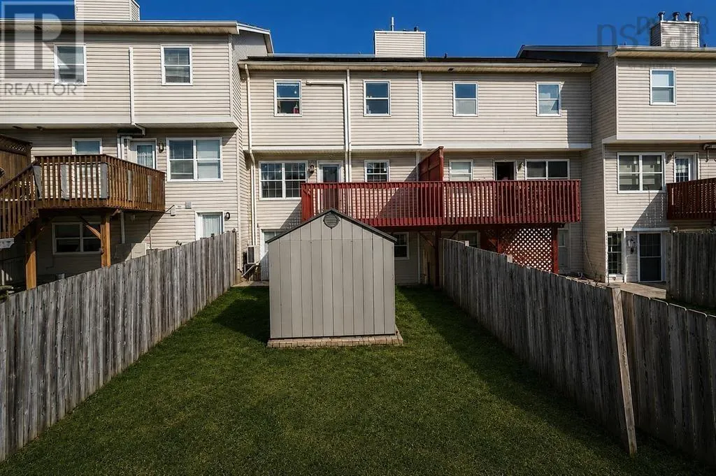 16 Prestwick Close