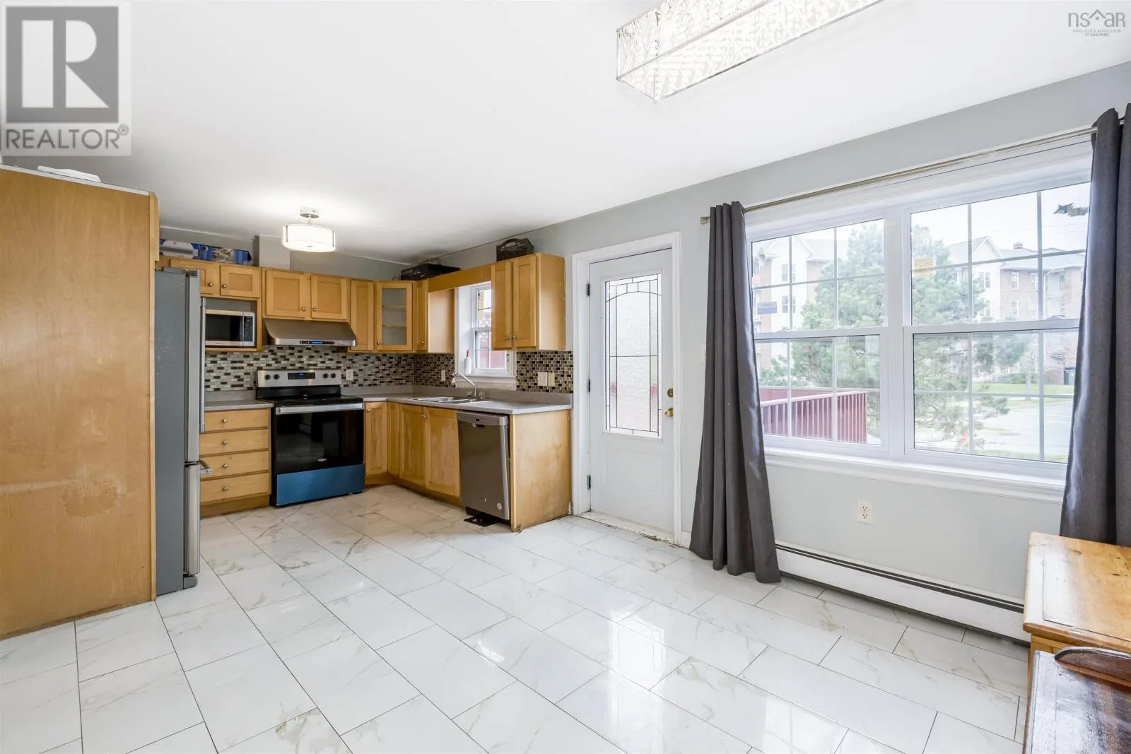 16 Prestwick Close