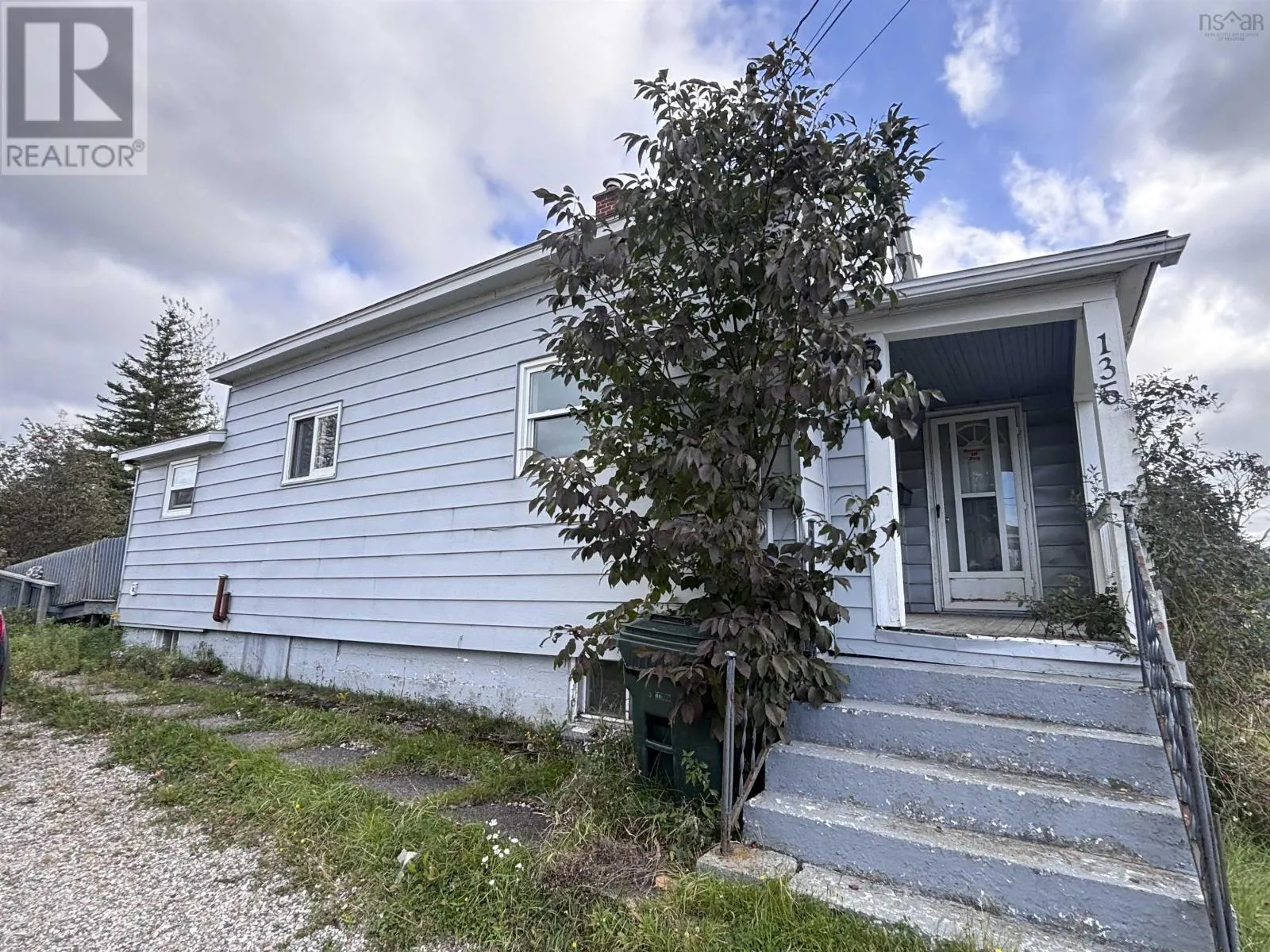 135 Maloney Street, Sydney NS, B1N 2C7 Street