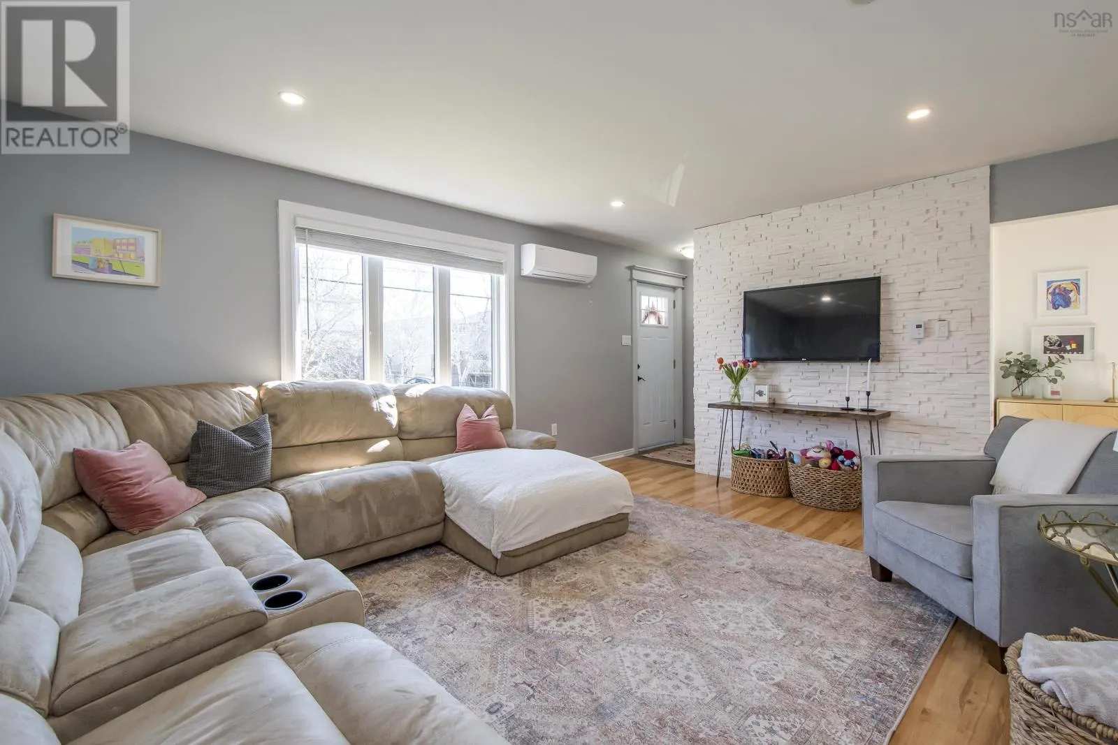 5 Colonna Place