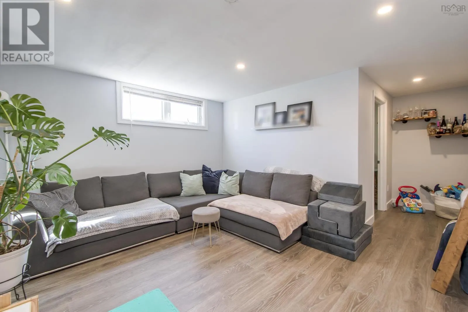 5 Colonna Place