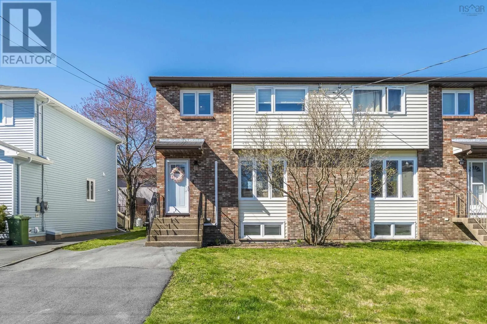 5 Colonna Place