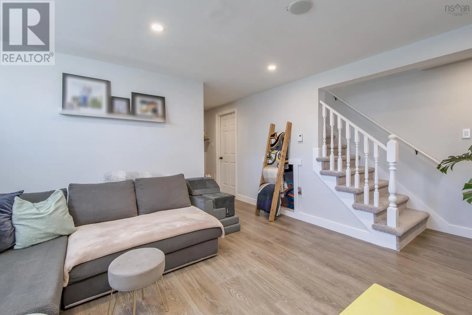 5 Colonna Place