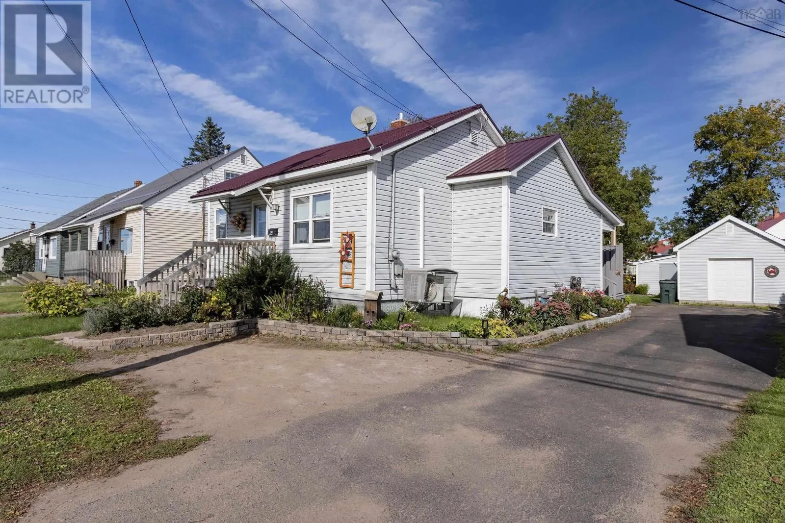 84 South Albion Street