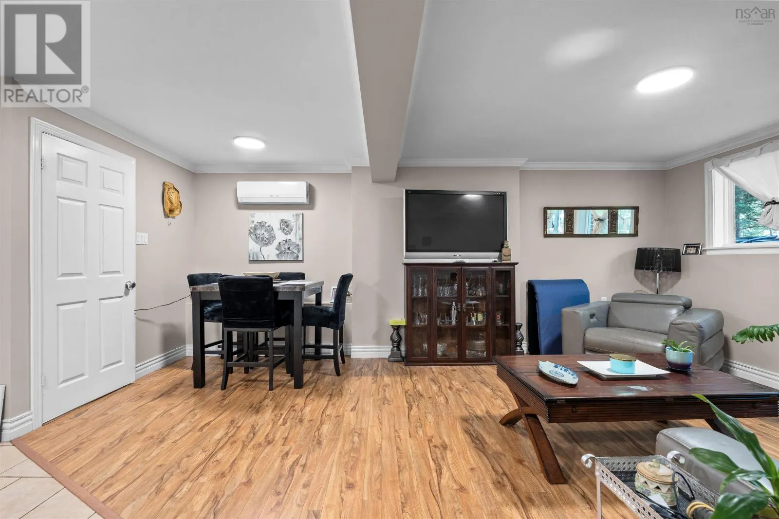 7 Jackson Drive