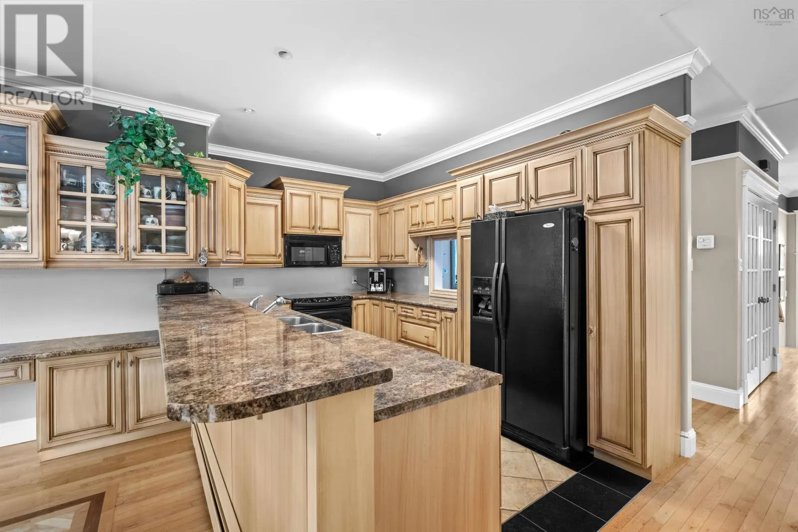 16 Ridgepark Lane
