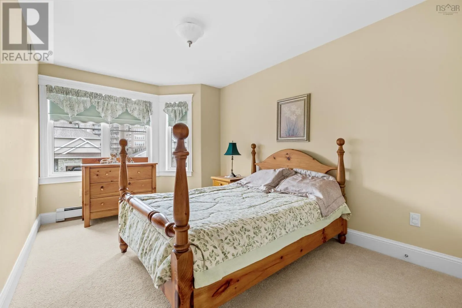 16 Ridgepark Lane