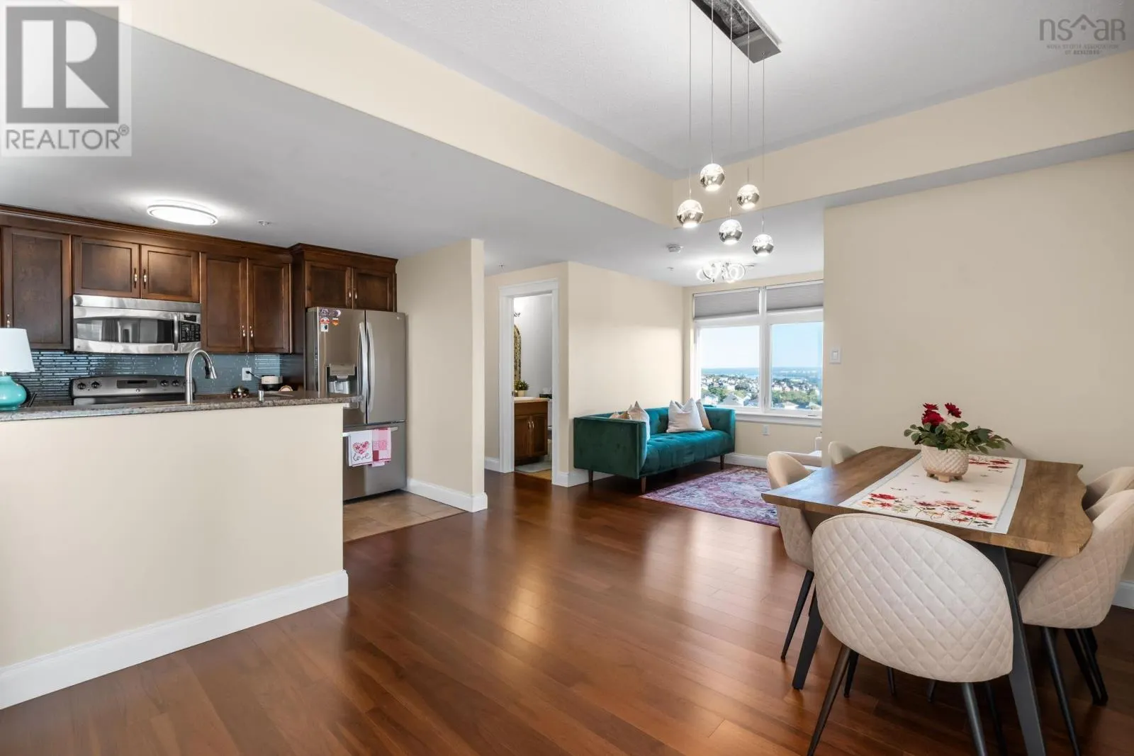 1011 60 Walter Havill dr Drive