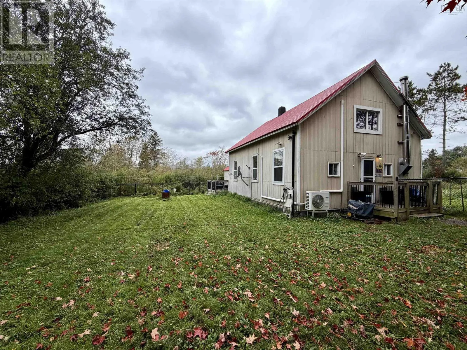 107 Upper Pembroke Road