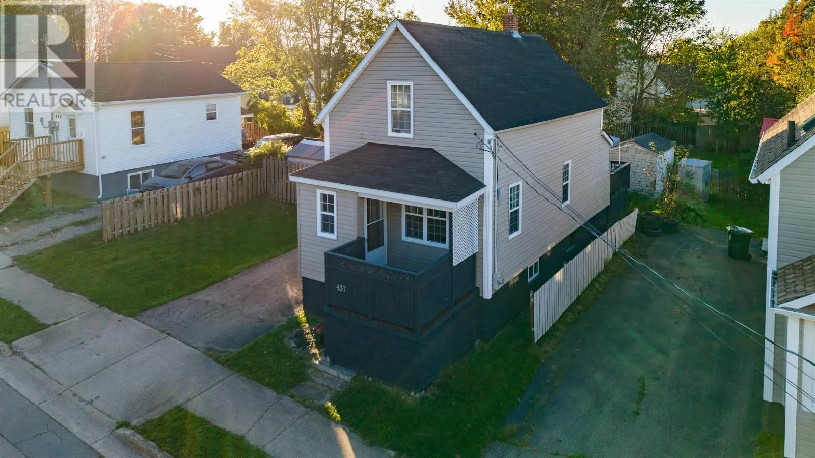 437 St Peters Road