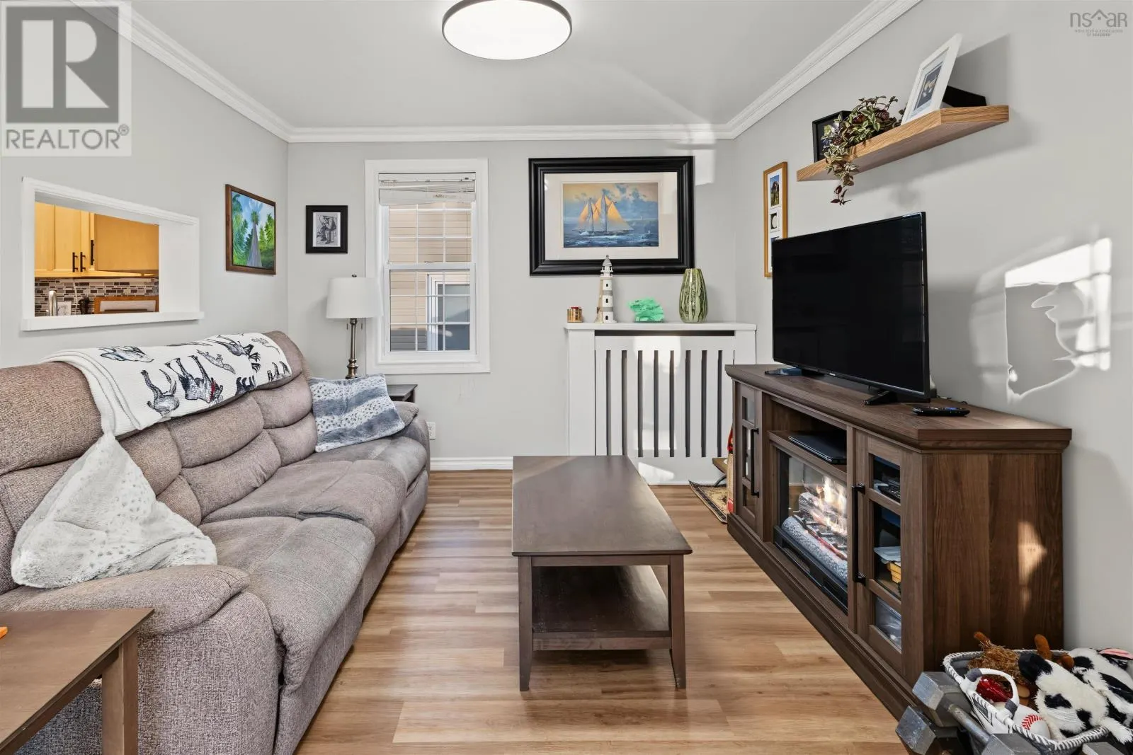 437 St Peters Road